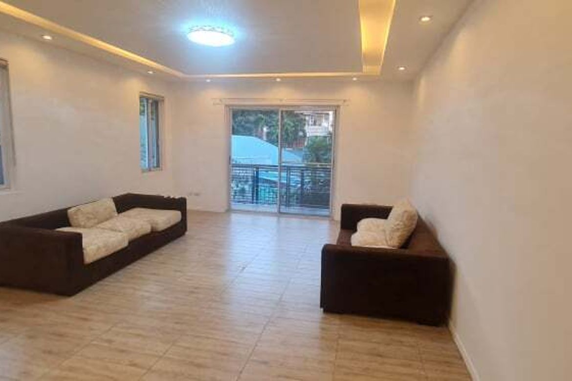 3 Bedroom House for Sale in Laging Handa, Quezon City, Metro Manila near MRT-3 Kamuning – photo 2