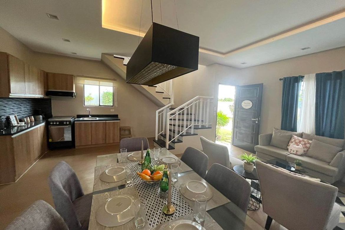 3 Bedroom House for Sale in Laguerta, Calamba, Laguna – photo 3