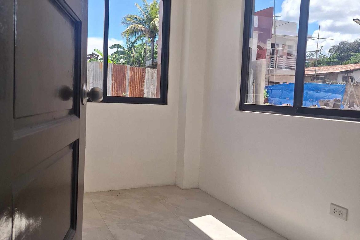 3 Bedroom House for Sale in Linao, Minglanilla, Cebu – photo 6