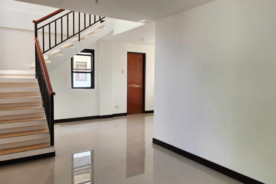 3 Bedroom House for Sale in Longos, Malolos, Bulacan – photo 3
