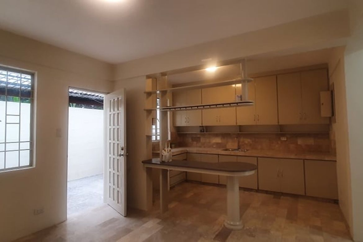 3 Bedroom House for Sale in Loyola Heights, Quezon City, Metro Manila – photo 3