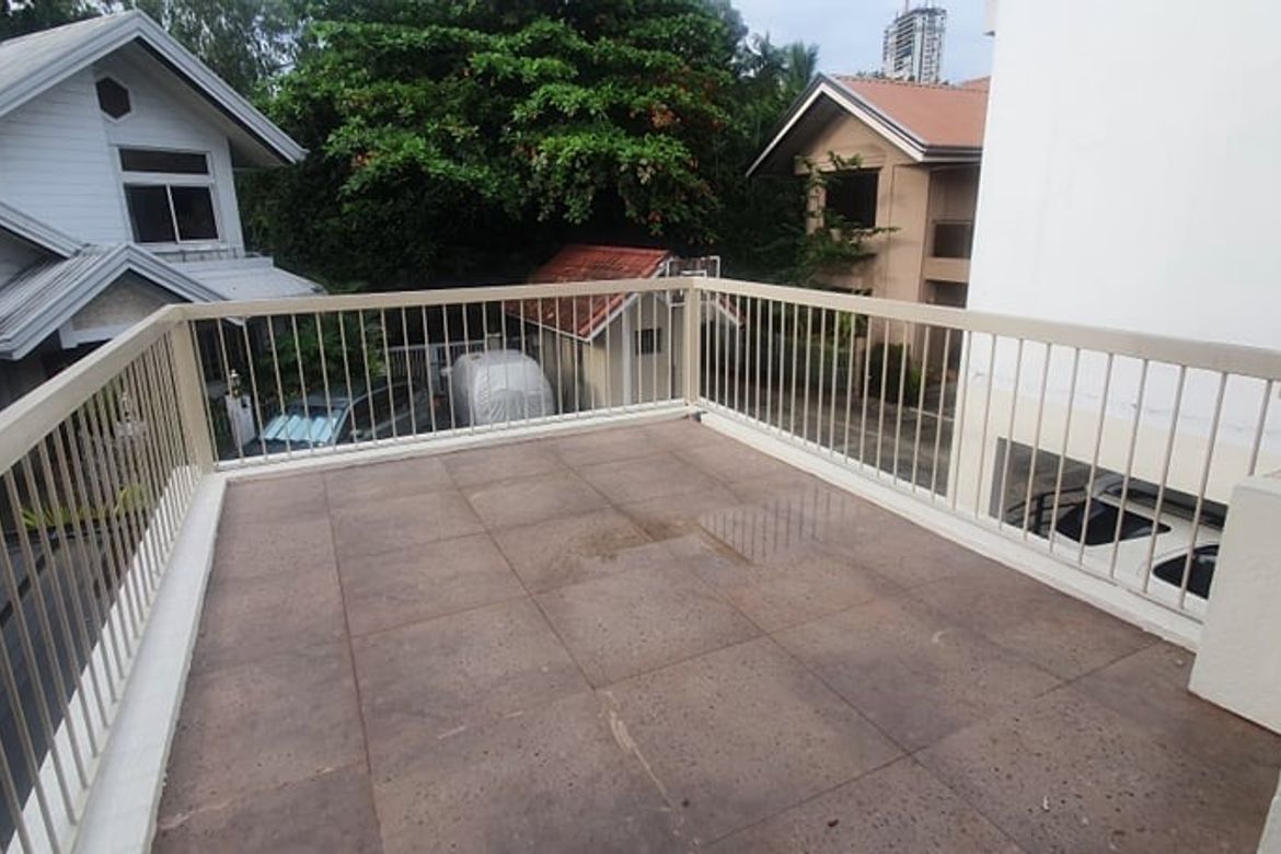 3 Bedroom House for Sale in Loyola Heights, Quezon City, Metro Manila – photo 5