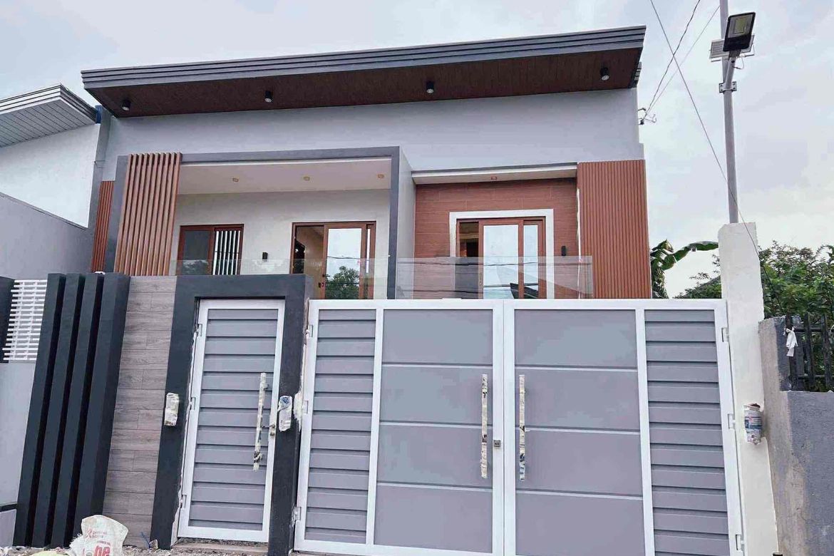 3 Bedroom House for Sale in Lubao, Pampanga
