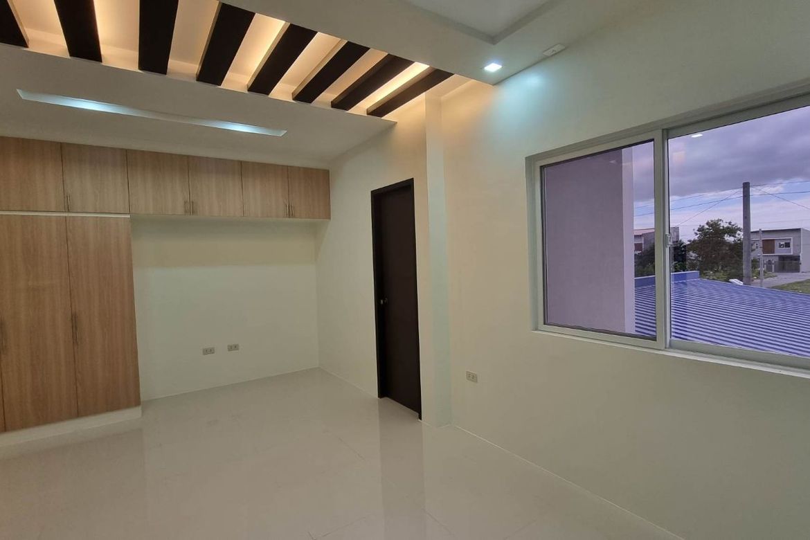 3 Bedroom House for Sale in Mabiga, Mabalacat, Pampanga – photo 6
