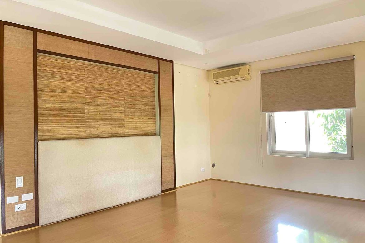 3 Bedroom House for Sale in Magallanes Village, Magallanes, Makati City near MRT-3 Magallanes – photo 12