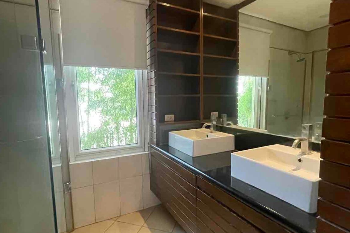 3 Bedroom House for Sale in Magallanes Village, Magallanes, Makati City near MRT-3 Magallanes – photo 13