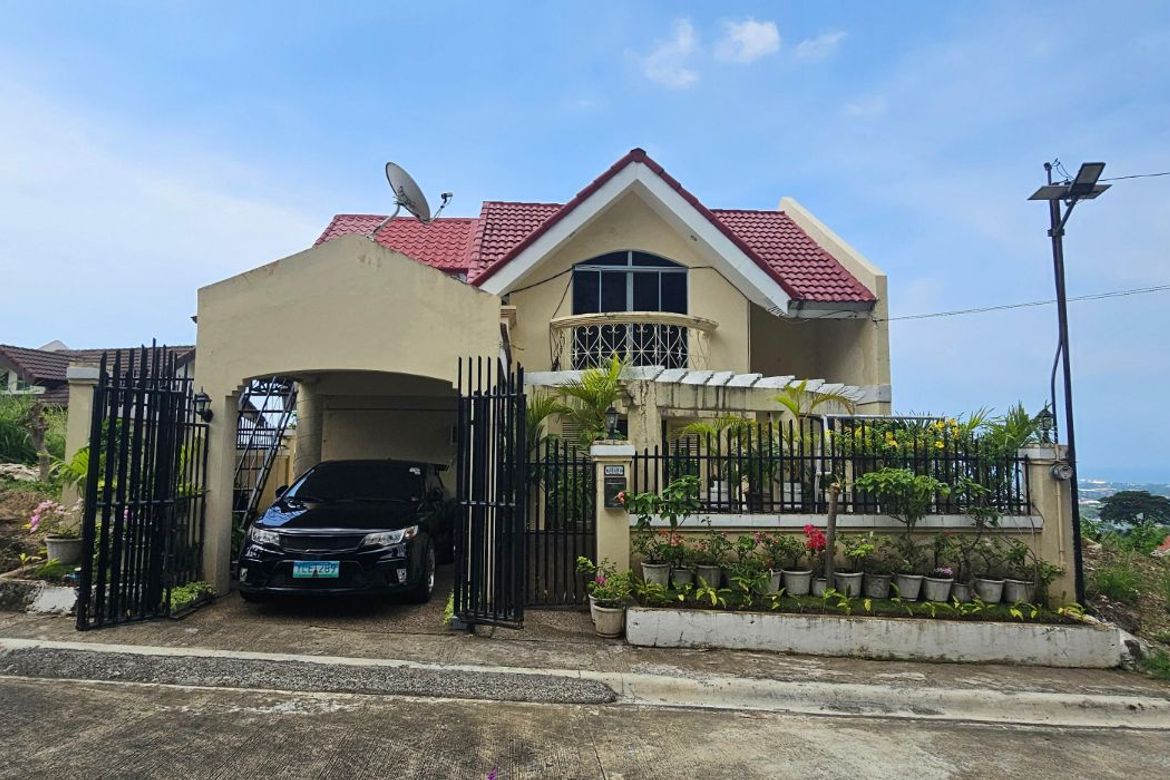 3 Bedroom House for Sale in Maghaway, Talisay, Cebu