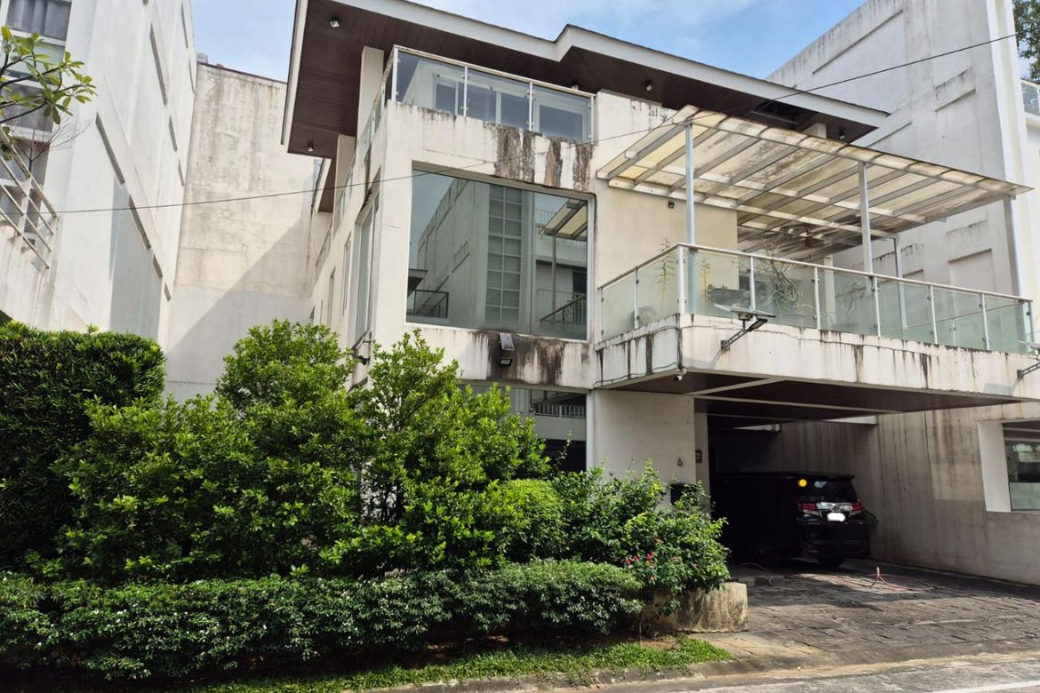 3 Bedroom House for Sale in Mahogany Place 3, Bagong Tanyag, Taguig, Metro Manila – photo 3