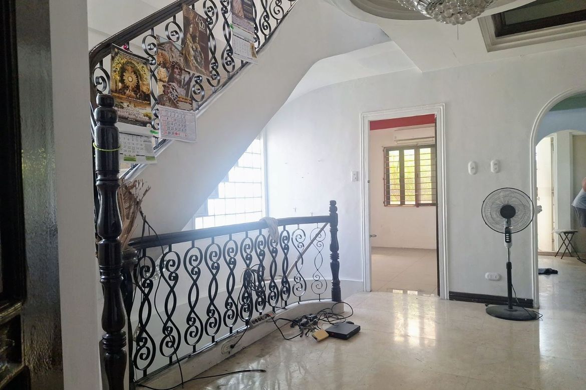 3 Bedroom House for Sale in Malate, Manila, Metro Manila near LRT-1 Vito Cruz – photo 4