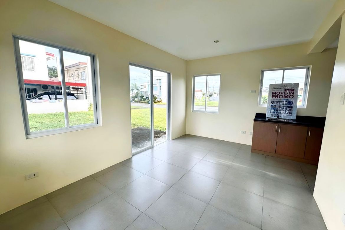 3 Bedroom House for Sale in Malitlit, Santa Rosa, Laguna – photo 2