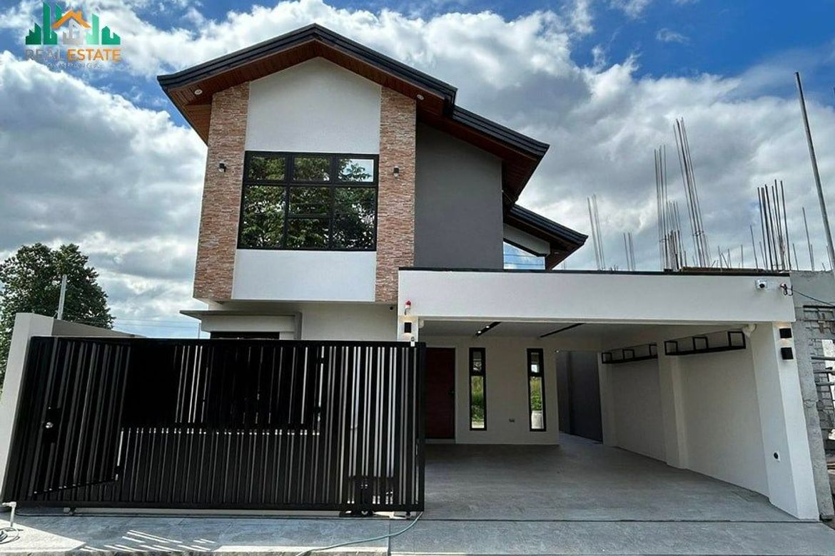 3 Bedroom House for Sale in Maliwalu, Bacolor, Pampanga