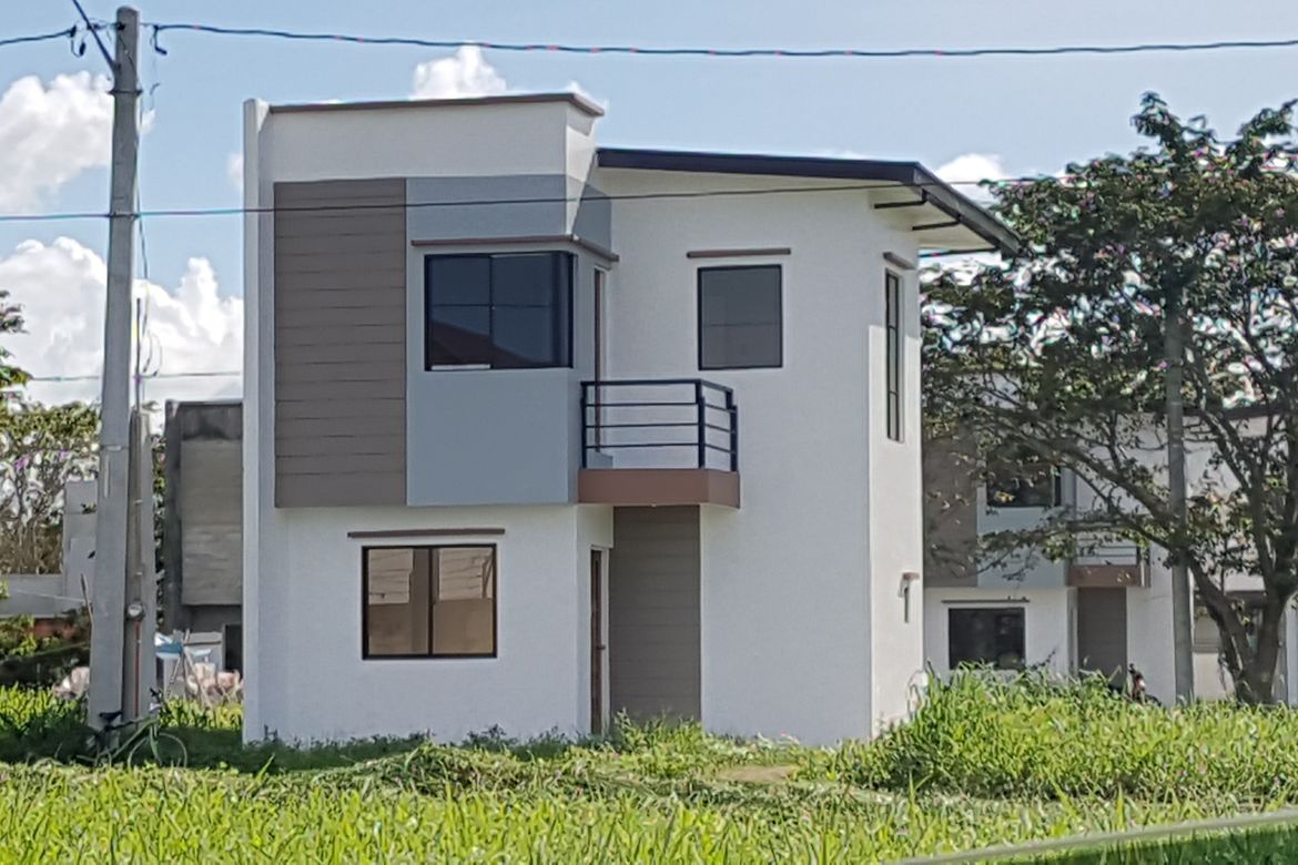 3 Bedroom House for Sale in Mampalasan, Biñan, Laguna – photo 4