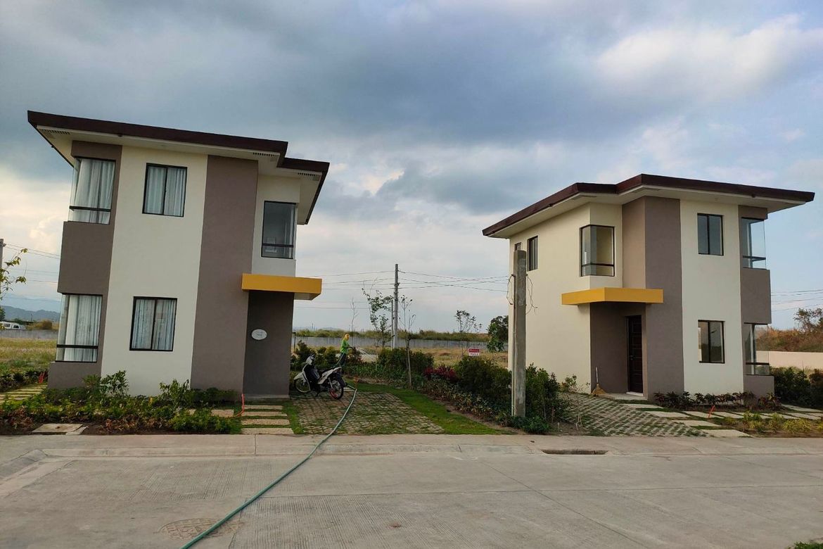 3 Bedroom House for Sale in Mancatian, Porac, Pampanga – photo 2
