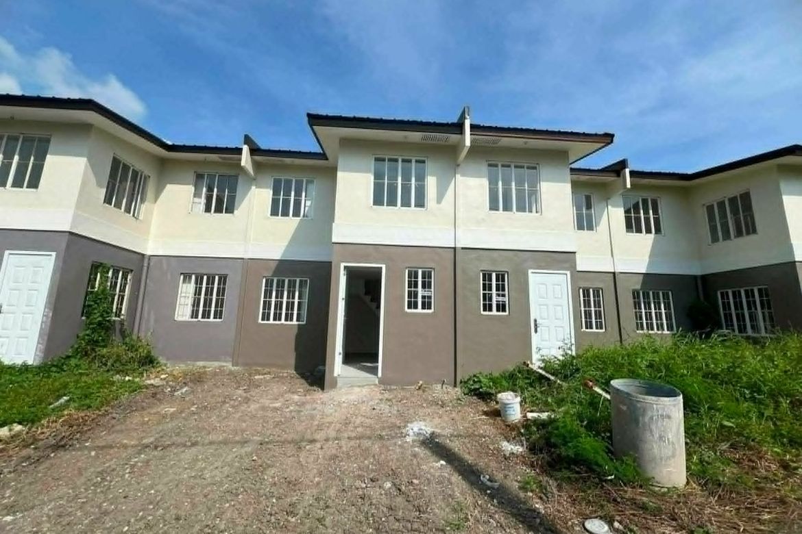3 Bedroom House for Sale in Mangas I, Alfonso, Cavite