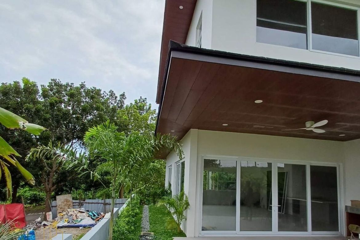3 Bedroom House for Sale in Manila Southwoods Peak V, Cabilang Baybay, Carmona, Cavite