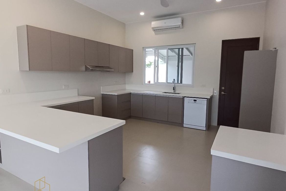 3 Bedroom House for Sale in Manila Southwoods Peak V, Cabilang Baybay, Carmona, Cavite – photo 3