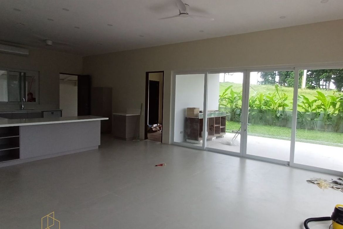 3 Bedroom House for Sale in Manila Southwoods Peak V, Cabilang Baybay, Carmona, Cavite – photo 4