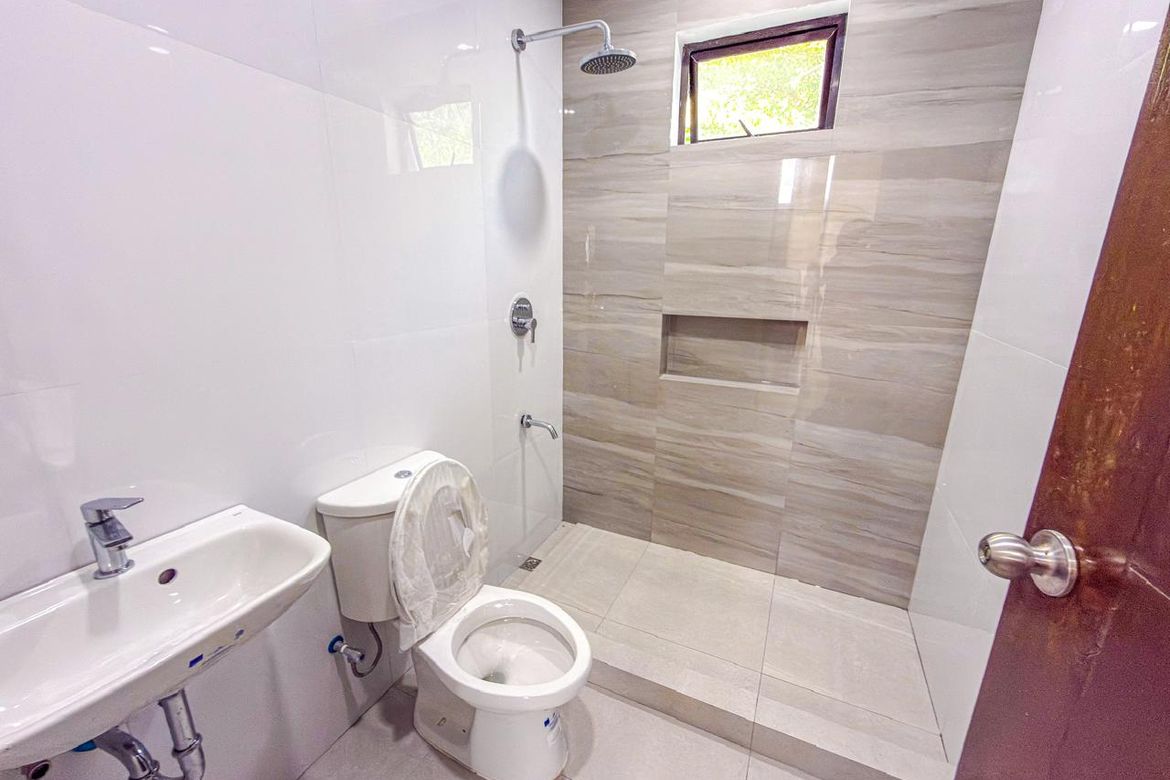 3 Bedroom House for Sale in Manuyo Dos, Las Piñas, Metro Manila – photo 5