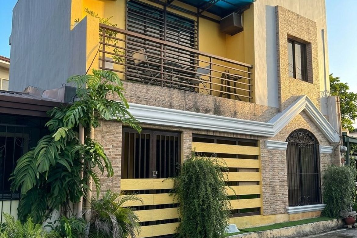 3 Bedroom House for Sale in Marikina Heights, Marikina, Metro Manila