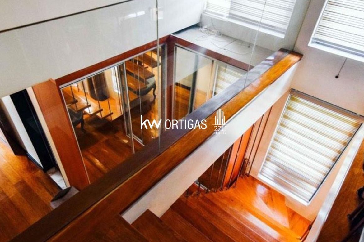 3 Bedroom House for Sale in McKinley Hill, Taguig, Metro Manila – photo 6