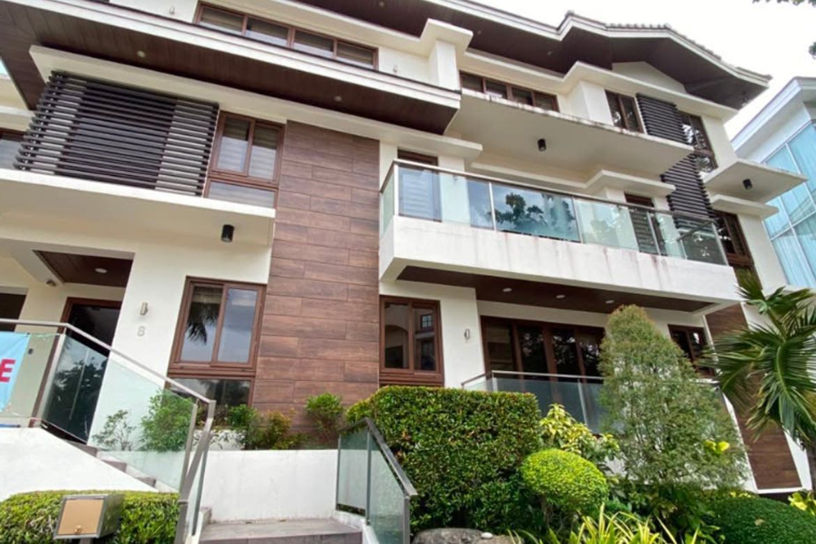 3 Bedroom House for Sale in McKinley Hill, Taguig, Metro Manila