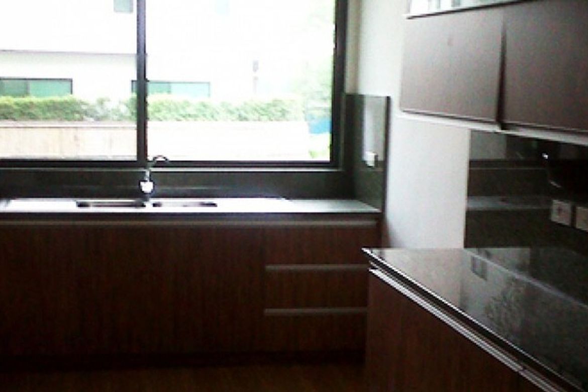 3 Bedroom House for Sale in McKinley Hill Village, McKinley Hill, Taguig, Metro Manila – photo 2