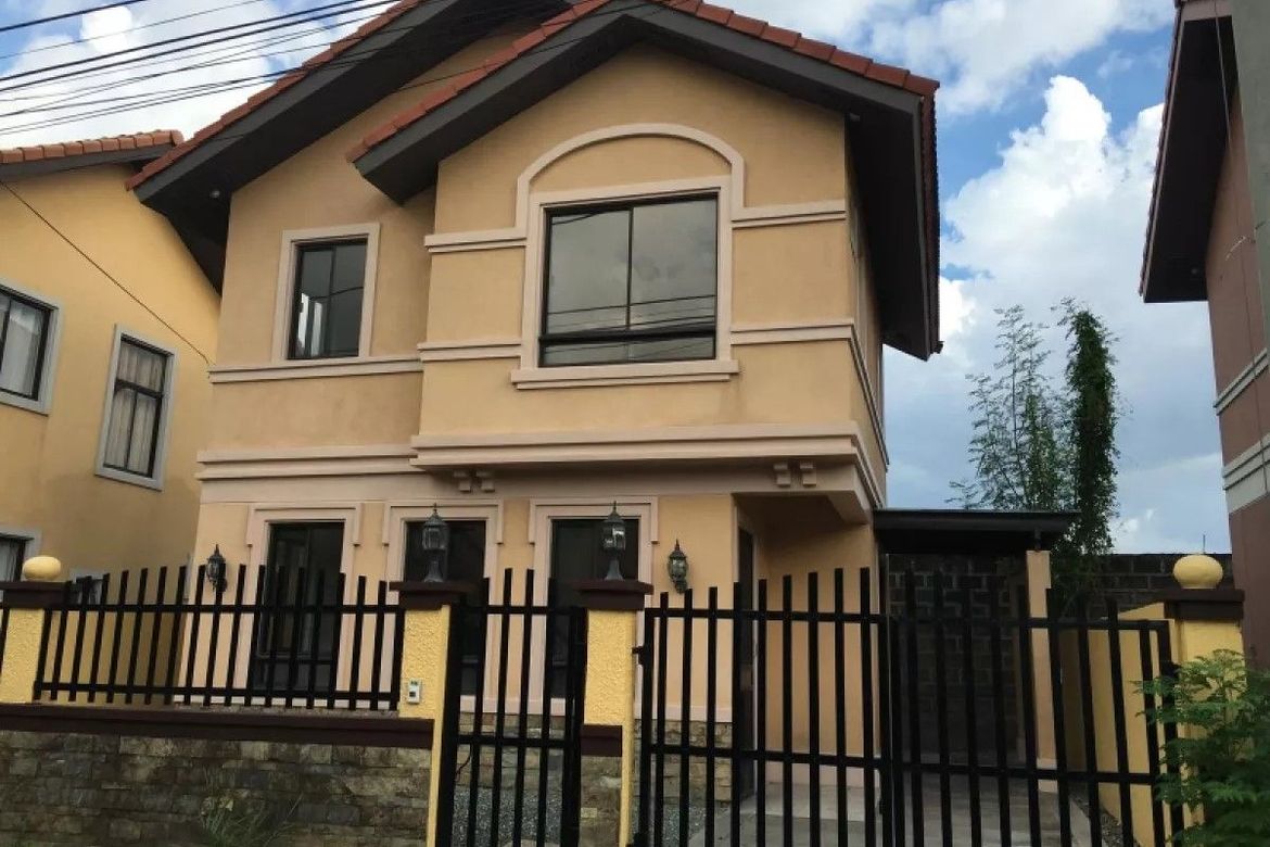 3 Bedroom House for Sale in Molino III, Bacoor, Cavite