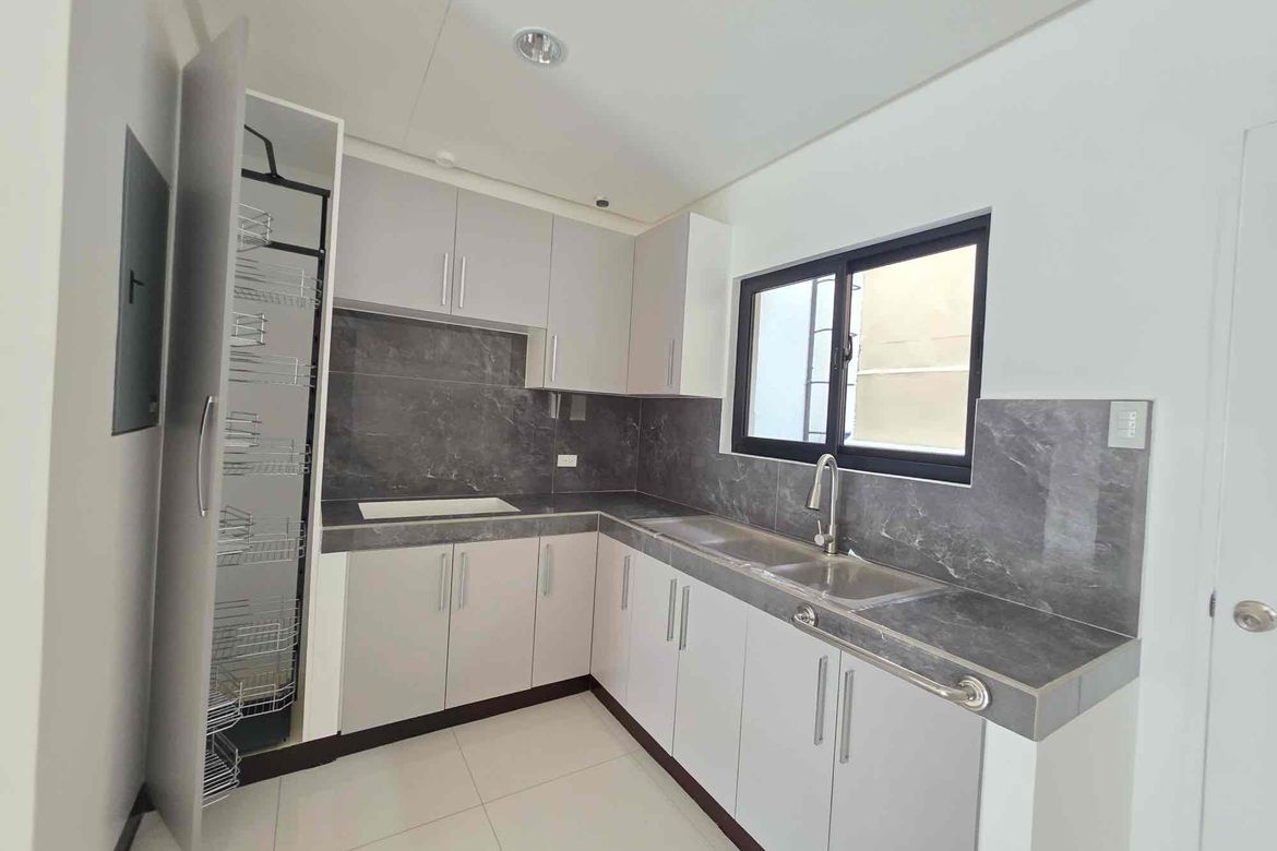 3 Bedroom House for Sale in Molino III, Bacoor, Cavite – photo 5