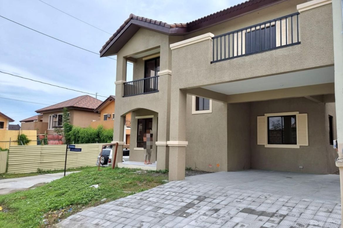3 Bedroom House for Sale in Molino IV, Bacoor, Cavite – photo 4