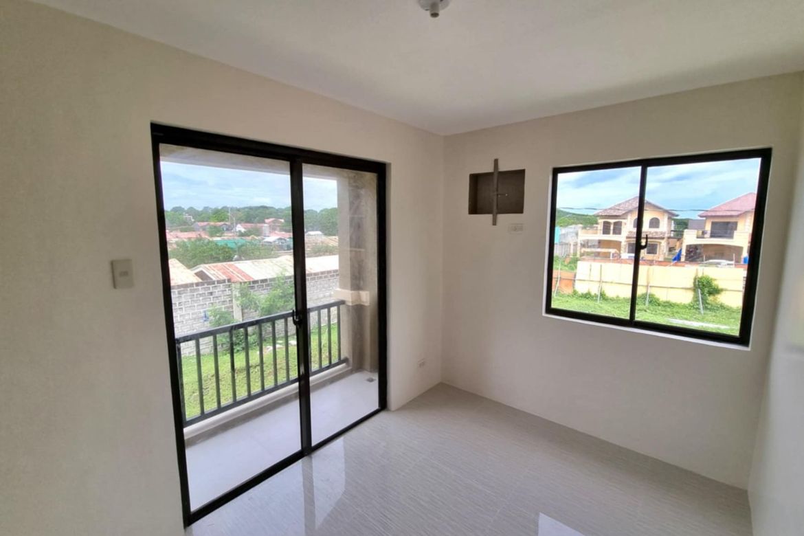 3 Bedroom House for Sale in Molino IV, Bacoor, Cavite – photo 7