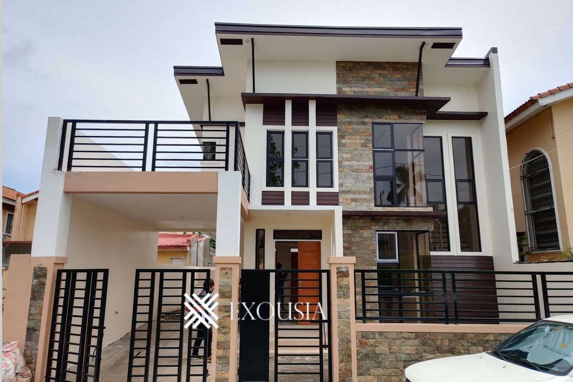 3 Bedroom House for Sale in Molino IV, Bacoor, Cavite