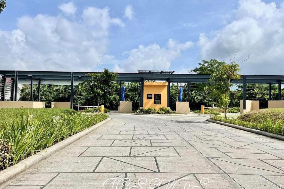 3 Bedroom House for Sale in Munting Pulo, Lipa, Batangas – photo 8