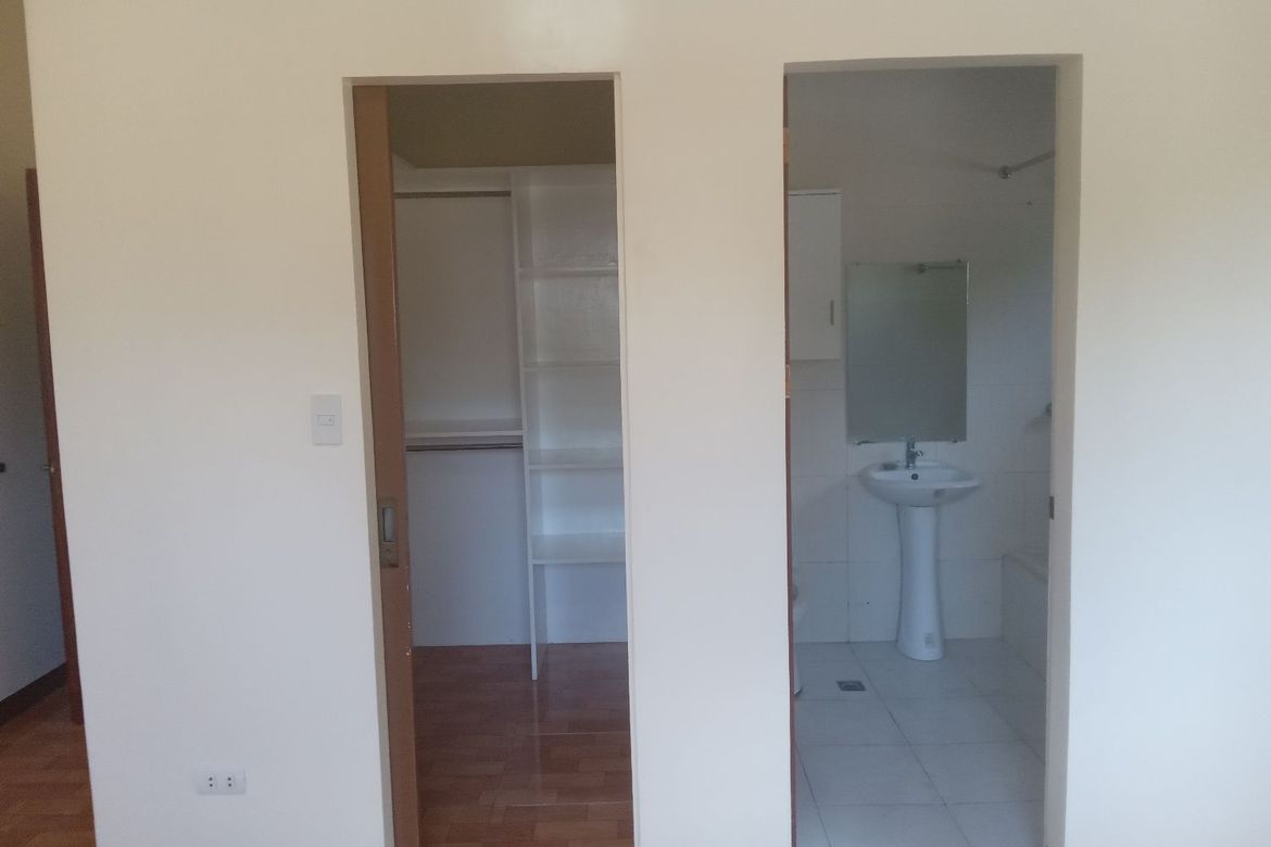 3 Bedroom House for Sale in Naiba, San Jose, Negros Oriental – photo 6
