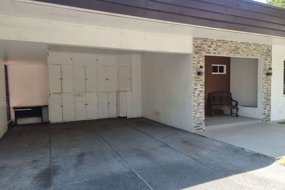 3 Bedroom House for Sale in New Alabang Village, Muntinlupa, Metro Manila – photo 6
