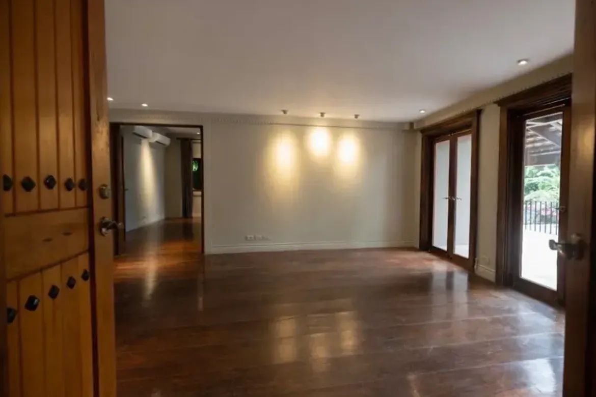 3 Bedroom House for Sale in New Alabang Village, Muntinlupa, Metro Manila – photo 2