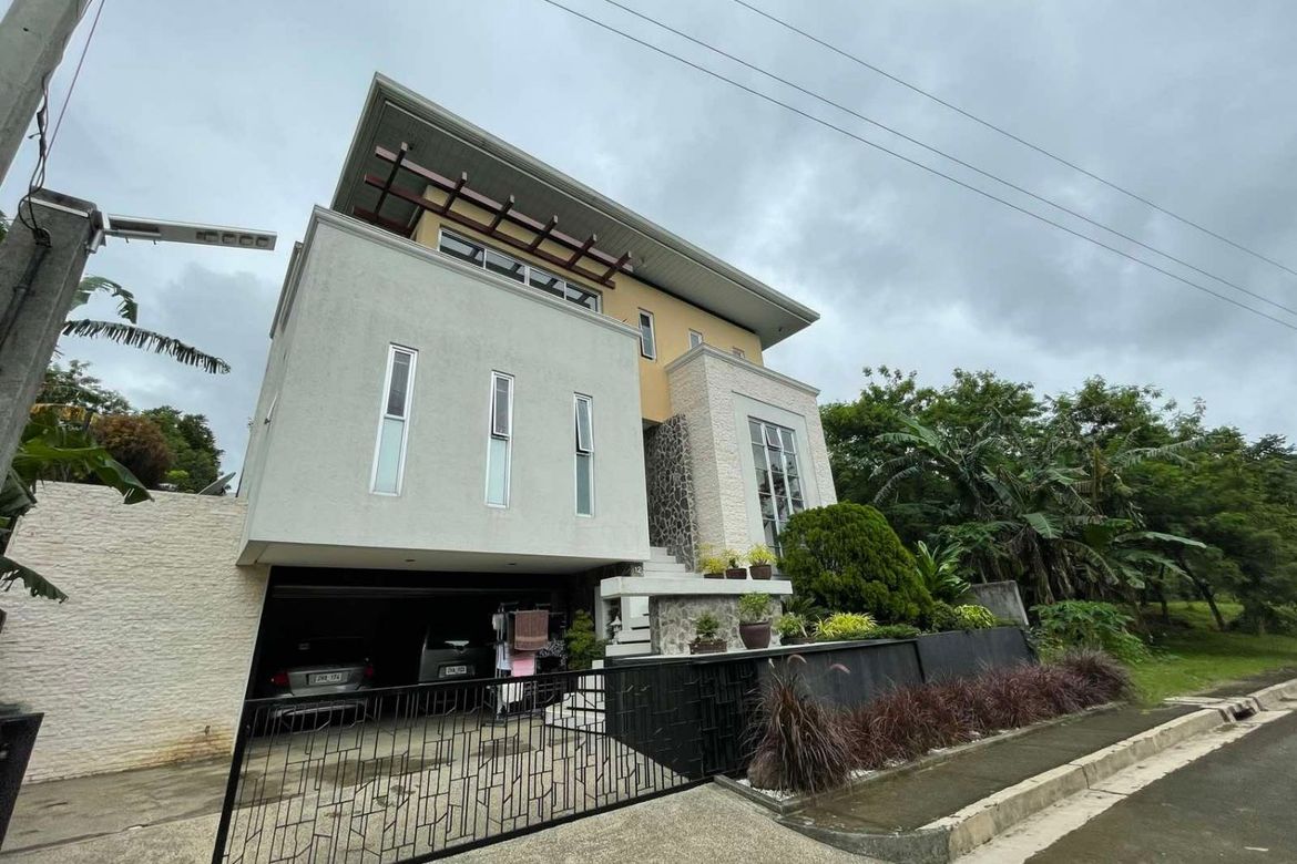 3 Bedroom House for Sale in Niyugan, Laurel, Batangas – photo 3