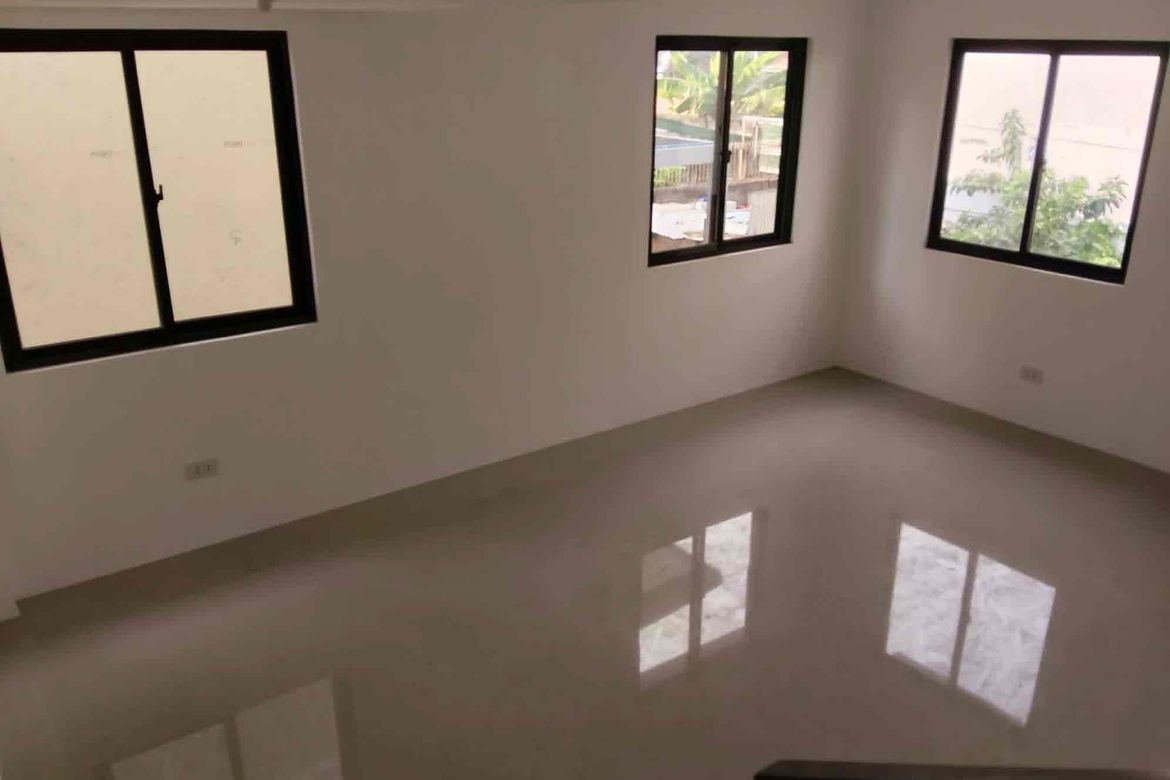 3 Bedroom House for Sale in North Fairview, Quezon City, Metro Manila – photo 3