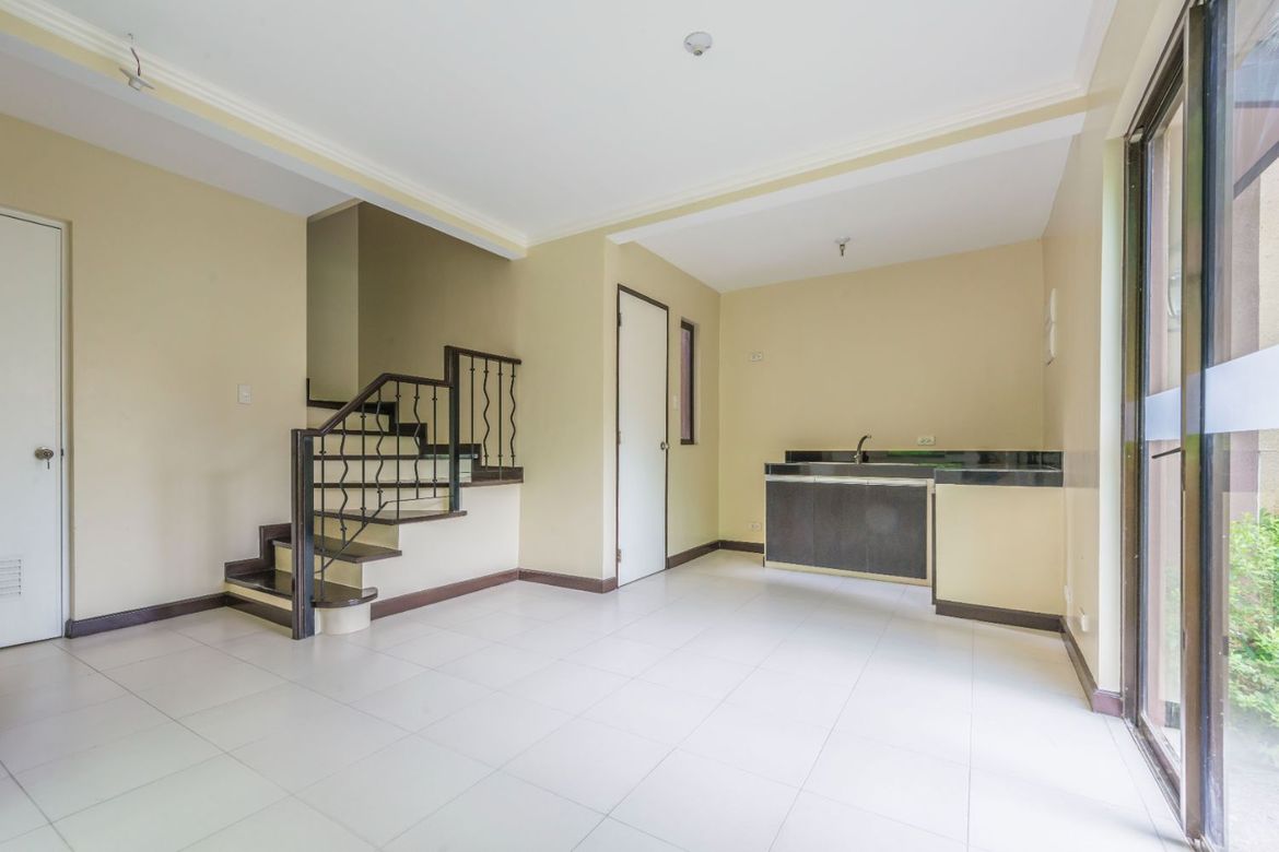 3 Bedroom House for Sale in P.F. Espiritu I, Bacoor, Cavite – photo 2