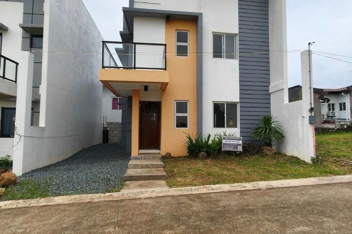 3 Bedroom House for Sale in Pantok, Binangonan, Rizal