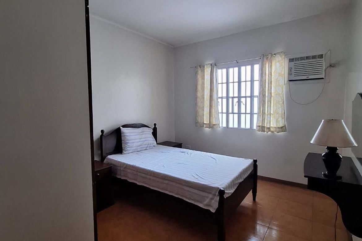 3 Bedroom House for Sale in Parang, Marikina, Metro Manila – photo 4