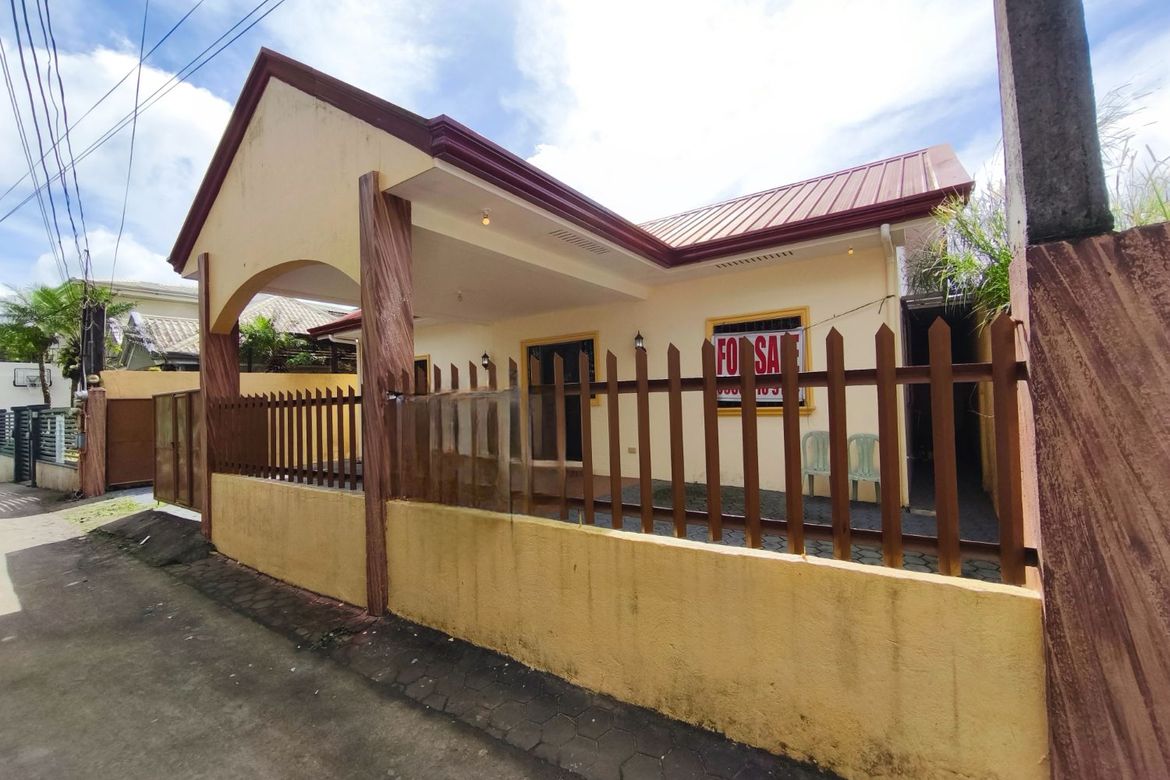 3 Bedroom House for Sale in Patutong Malaki South, Tagaytay, Cavite