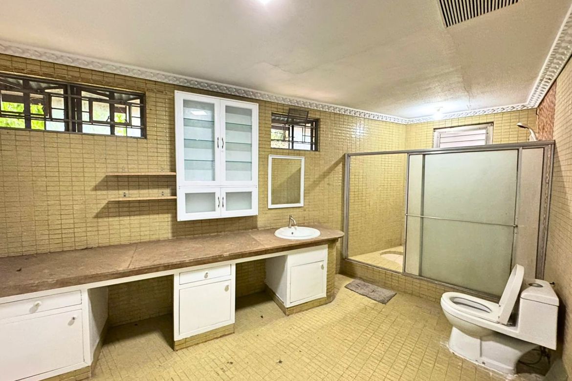 3 Bedroom House for Sale in Phil-Am, Quezon City, Metro Manila near MRT-3 North Avenue – photo 4