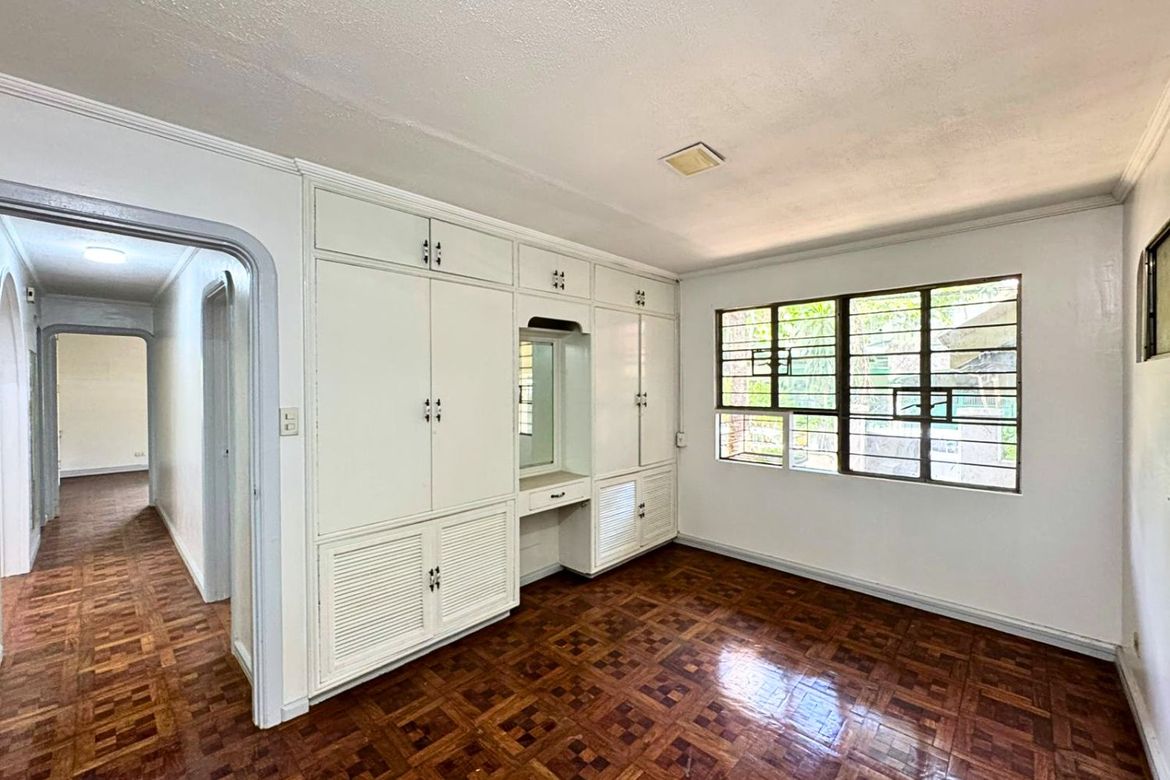 3 Bedroom House for Sale in Phil-Am, Quezon City, Metro Manila near MRT-3 North Avenue – photo 6