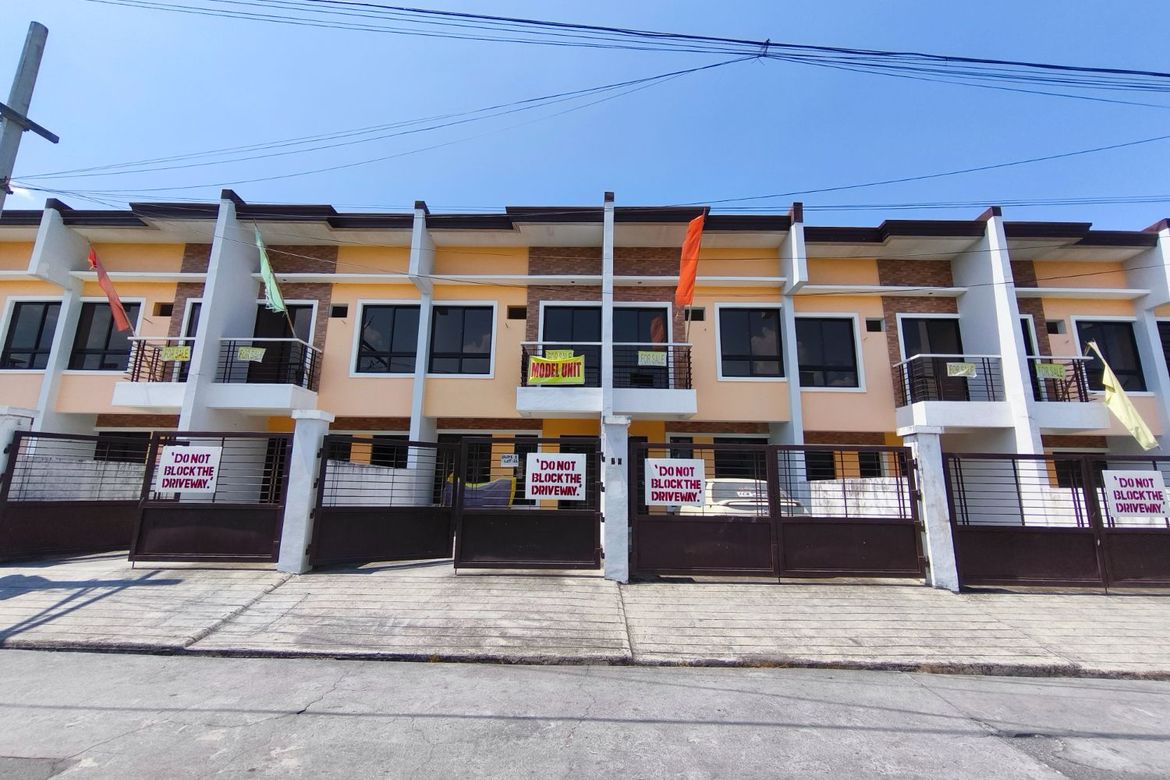 3 Bedroom House for Sale in Pilar, Las Piñas, Metro Manila – photo 2