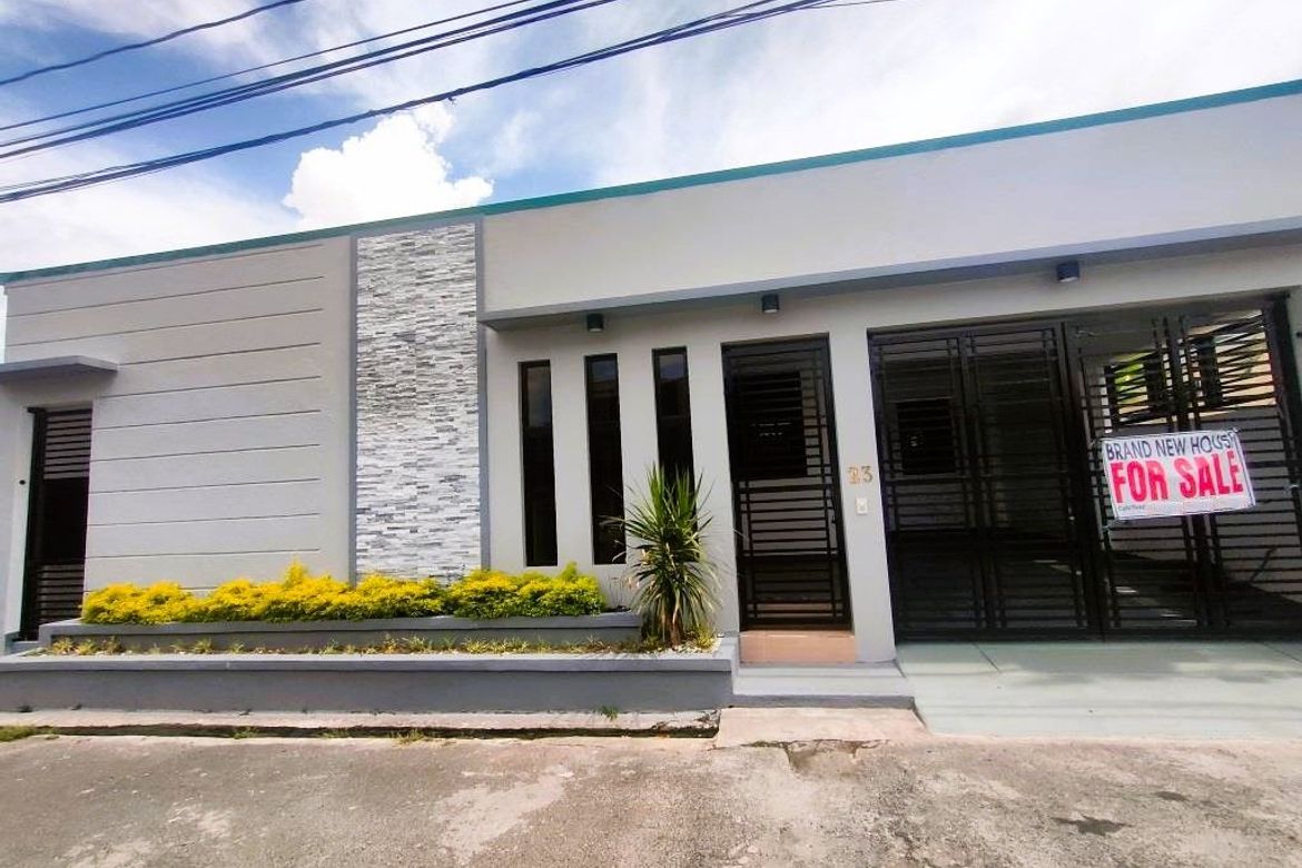 3 Bedroom House for Sale in Pilar, Las Piñas, Metro Manila – photo 2