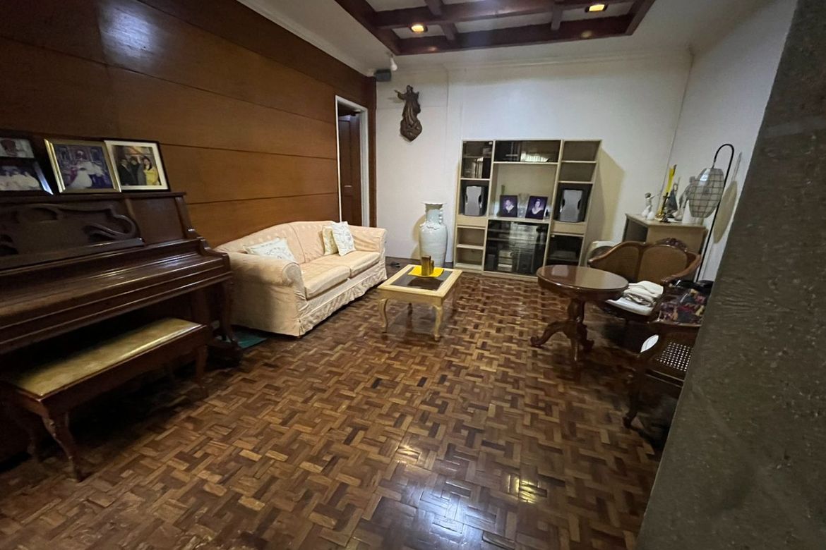 3 Bedroom House for Sale in Plainview, Mandaluyong, Metro Manila near MRT-3 Boni – photo 2