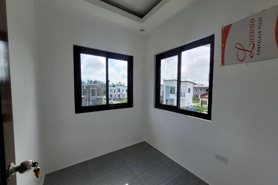 3 Bedroom House for Sale in Poblacion Barangay 6, Lipa, Batangas – photo 8