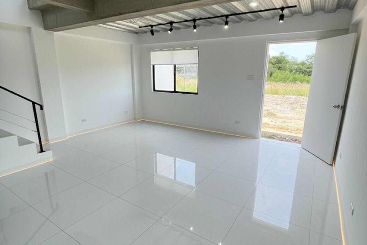 3 Bedroom House for Sale in Poblacion Barangay 6, Lipa, Batangas – photo 8