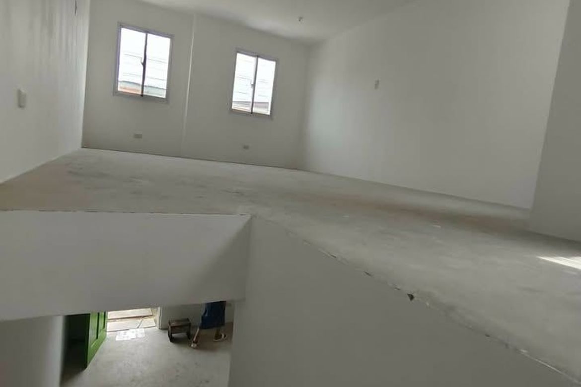 3 Bedroom House for Sale in Poblacion, Compostela, Cebu – photo 2