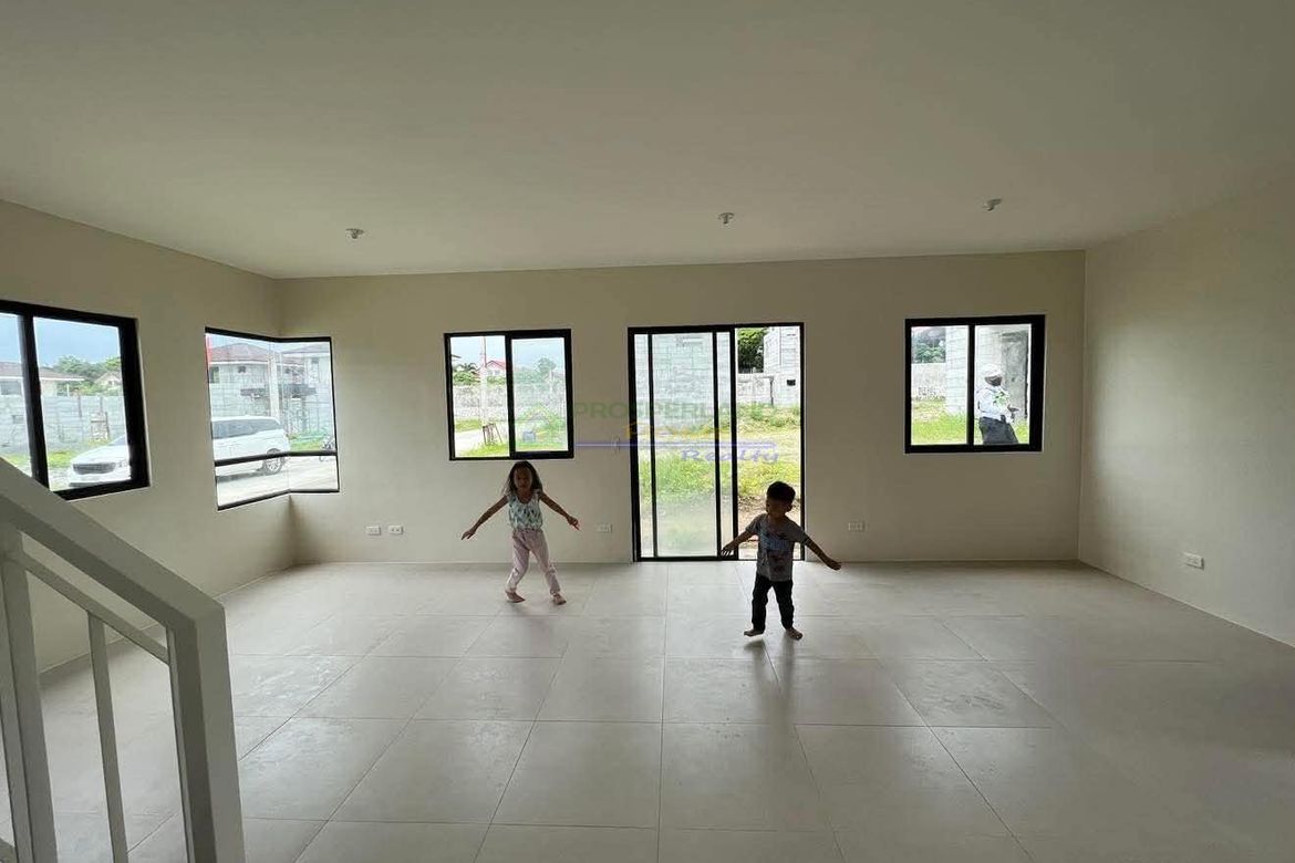 3 Bedroom House for Sale in Poblacion I-A, Imus, Cavite – photo 2
